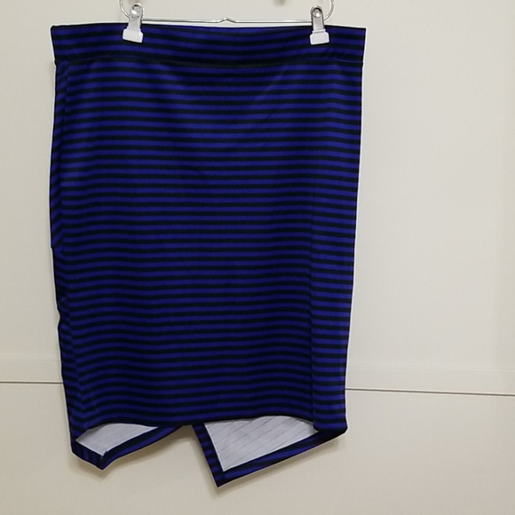 Black & Blue Striped Midi Skirt EUC - Picture 2 of 7